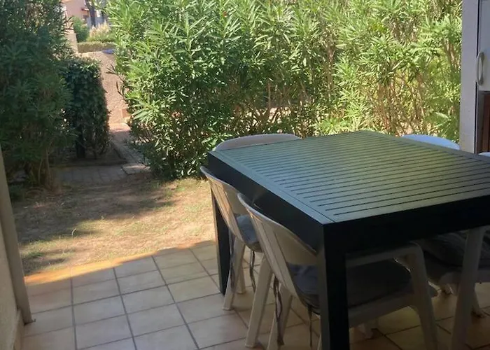 4/6 Personnes Plain Pied - 5min - Piscine En Face Apartman *